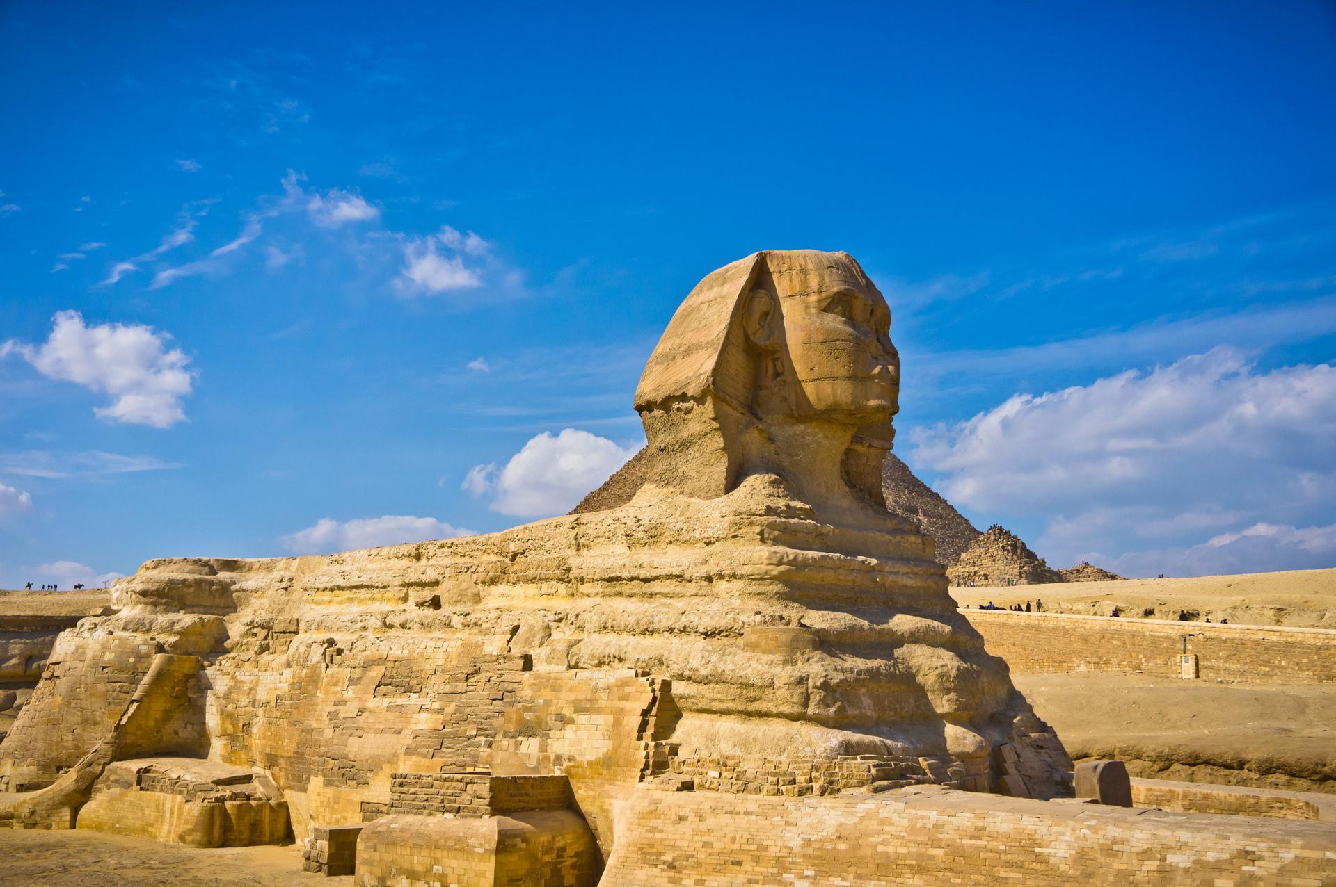 Travel through Egypt with the BLINK eSIM
